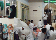 KEGIATAN SANTUNAN YATIM DAN DHUAFA OLEH MASJID NURUL IMAN PACET MOJOKERTO