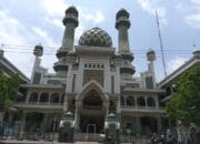 MASJID AGUNG JAMI’ KOTA MALANG membaca QUNUT NAZILAH saat Pandemi covid-19
