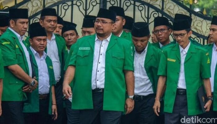 Menag Baru yang Punya Riwayat Berseteru dengan FPI