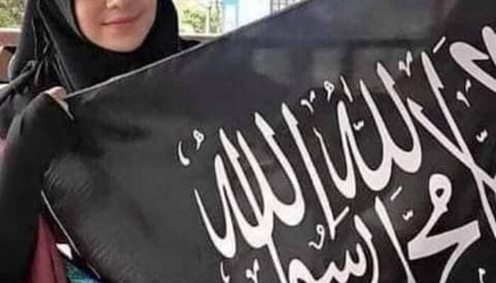 SURAT UNTUK ADEK KU YANG CANTIK PENDUKUNG HTI