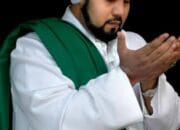 Surabaya Bersholawat Bersama Habib Syech